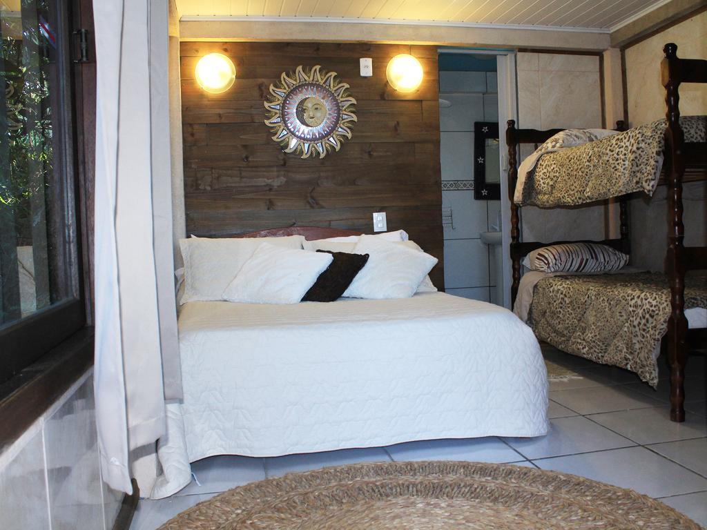 Pousada Hostel Albergue Explorer Praia do Rosa Ngoại thất bức ảnh